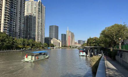 [How To]: Explore Suzhou Creek By Boat